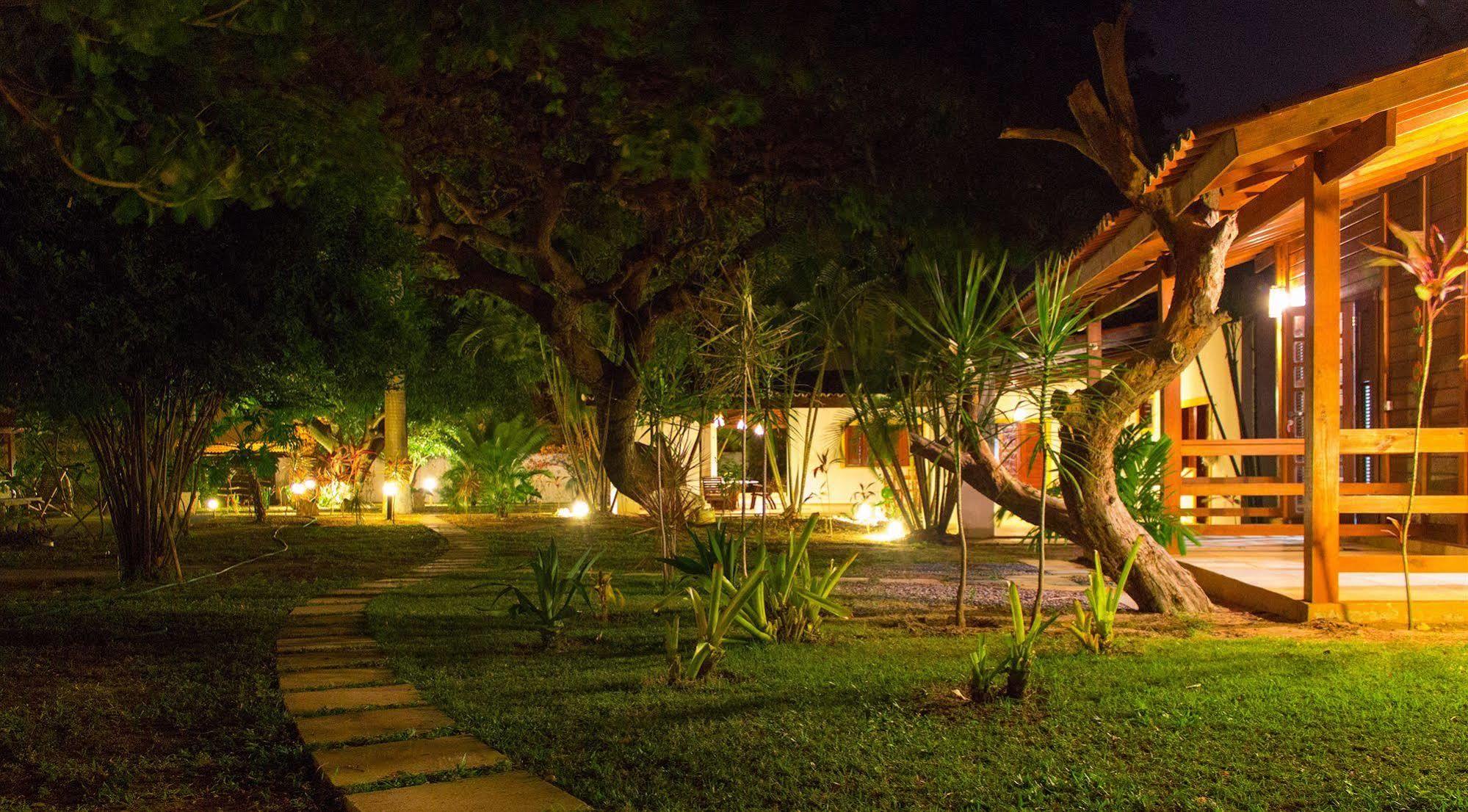 Pousada Wind Paracuru Bed & Breakfast Exterior photo
